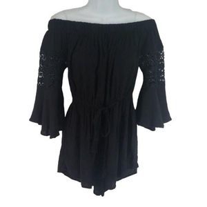 Hint Of Blush Woman's Black Off Shoulder Bell‎ Sleeve Romper Short Size Small